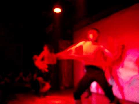 Priscilla Bullock - Can't Be Tamed - Miley Cyrus .MPG