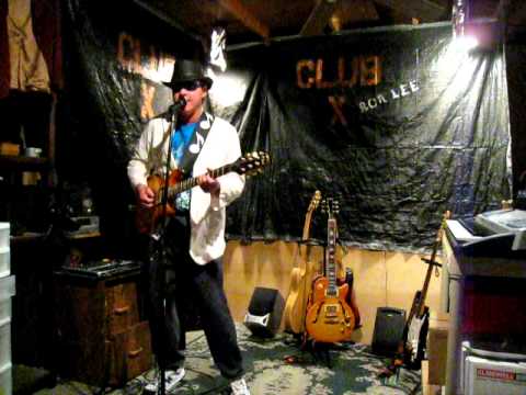 NIGHT OUT by    RON LEE.avi