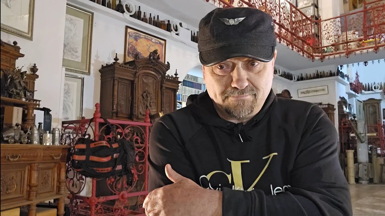 Дураки докопались до всех,от Дурова до Дубинского. Почему не выходят у мелки?
