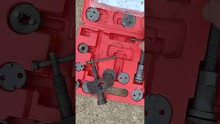 2007 Hyundai Entourage Rear Brakes Replacement
