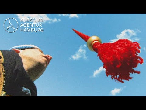 Dangle | A Short film by Philip Traill