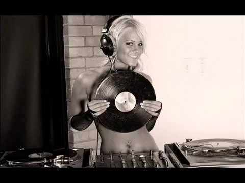 Moments of Lust Feat. Vikter Duplaix DJ Marky & XRS Feat. Vikter Duplaix