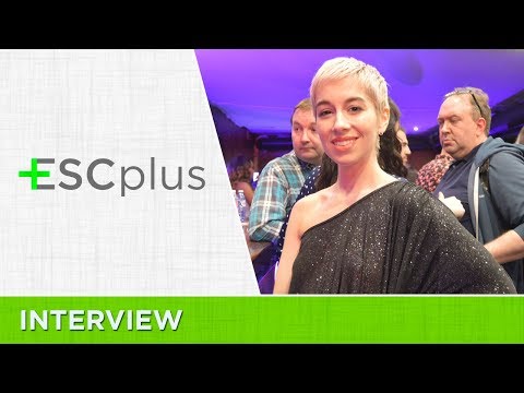 Eurovision 2018: Interview with SuRie (United Kingdom) | ES Pre-Party Madrid