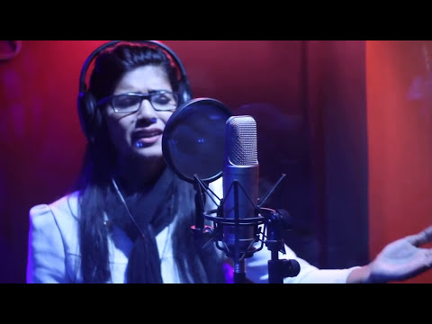 Pradnya Abhange Halu ya na...