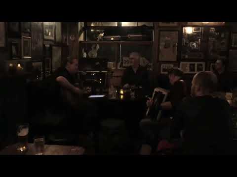 Daniel - Nothing to show for it all - Doolin McGann´s Pub session (Kieran Halpin Cover)