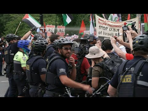 Police spray tear gas at pro-Palestinian protesters in Washington, DC | AFP