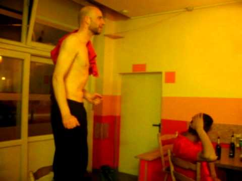 Türkischer SV Lübeck Spieler im Clubheim