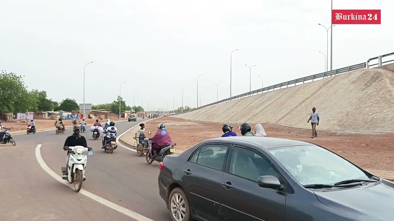 Rimtalba Jean Emmanuel Ouédraogo, inaugure la Rocade Nord et un ensemble de voiries