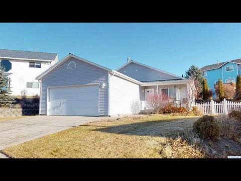 530 SE Karcio Ct - SOLD!! | Call Eve Fortenbery!