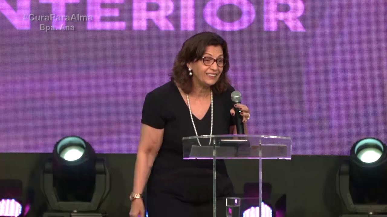 Deus te criou para florescer no deserto.