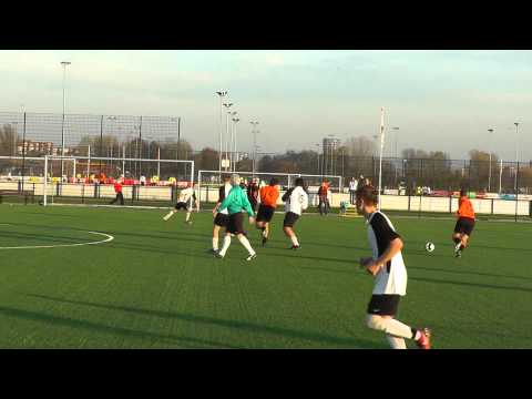 5 nov 2011 VV De Meern 8 - DWSV 2 com 9-4, doelpunt Peter, assist Chiel