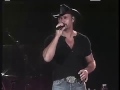 TIM McGRAW - Just To See You Smile (2009 Live)