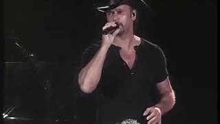 TIM McGRAW - Just To See You Smile (2009 Live)