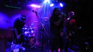 Ugly Kid Joe intimate gig - No One Survives and Devils Paradise (two new songs)