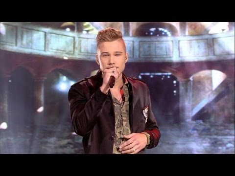 Bram bespeelt de camera - IDOLS