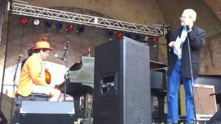 todd hepburn, back to philadelphia, 2010 cincy blues fest, piano stage