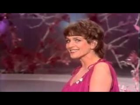 Popular Videos - Rita Paul & Bully Buhlan