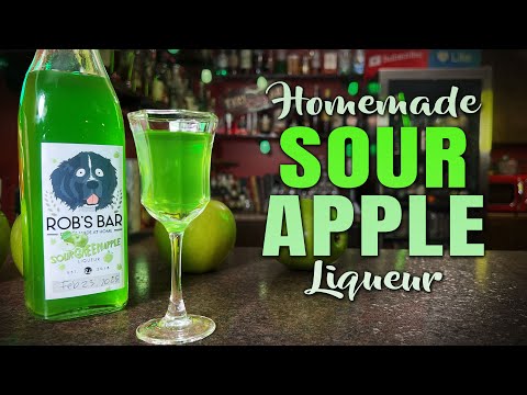 ๐ How to Make Sour Green Apple Liqueur & the Perfect Appletini! ๐ธ