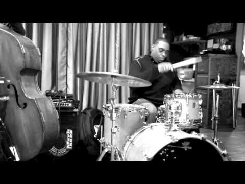 Khari Getting FUNKY!