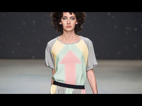 SIS by Spijkers en Spijkers | Spring Summer 2016 Full Fashion Show | Exclusive