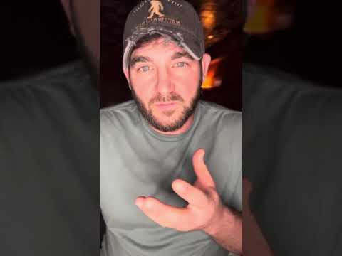 Wild relationship between Bigfoot and Aliens