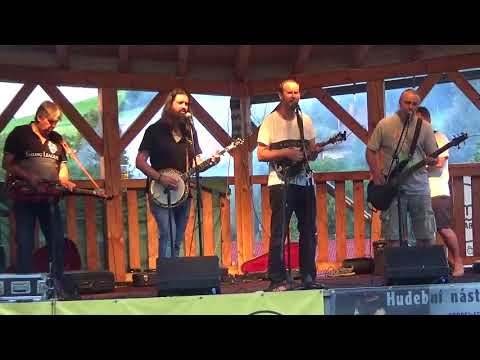 Taverna newgrass - TAVERNA - K horám