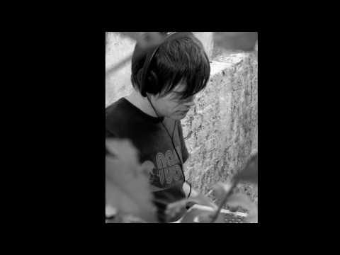 Kasper Bjørke - Doesn't Matter (Trentemoller Remix) (HD)