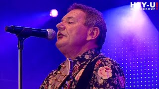 Wolfgang Ambros - De Kinettn wo i schlof [Live 2008]