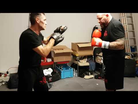 Vorbereitung Wettkampf 🥊 MMA Weltmeister Markus Fuckner mit Kampfsport Trainer Gabriel Soranno