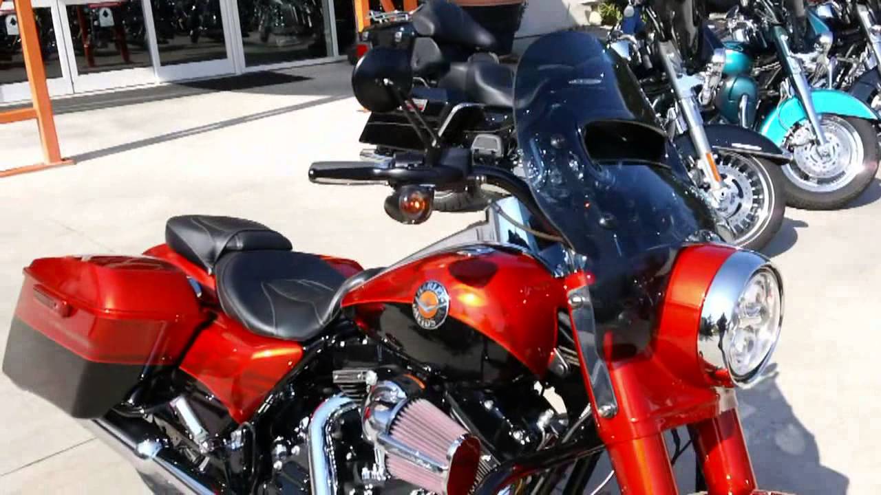 2014 CVO Road King Harley-Davidson