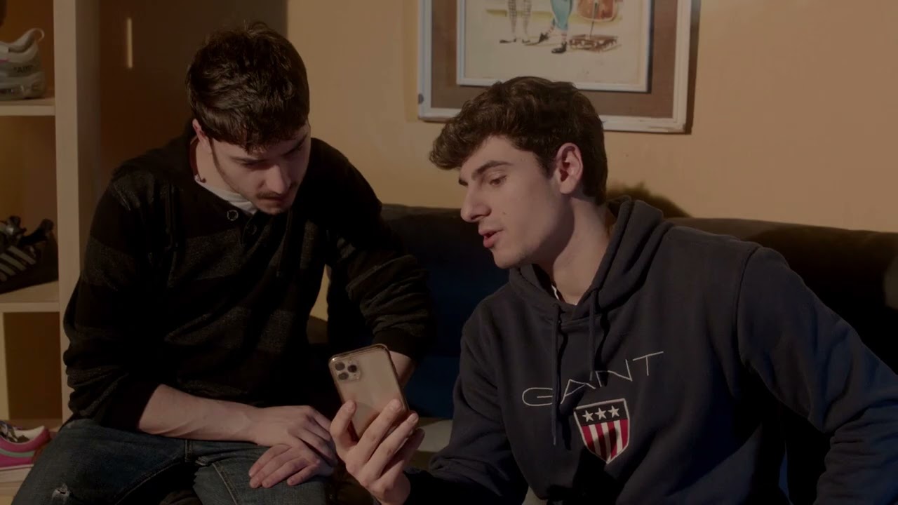 EL DILEMA DE LAS ZAPATILLAS. Cortometrajes 2023 Septima Ars, Escuela de Cine y Televisión.