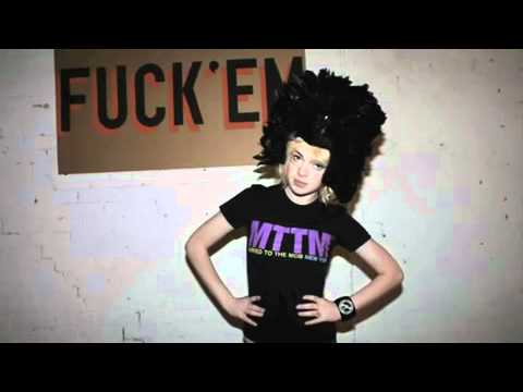 Uffie Feat Pharrell- ADD SUV