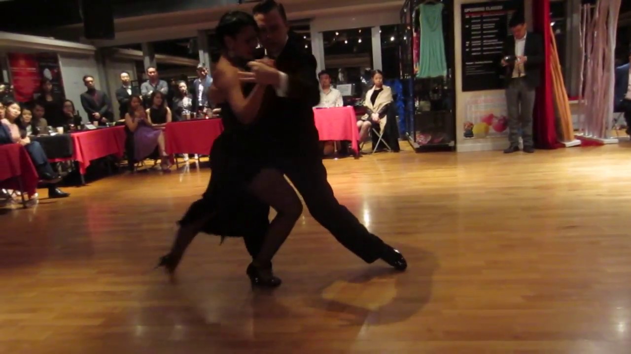 Video thumbnail for Gabriel Misse & Carla Espinoza Milonga por Dos Dec 9/17 #1