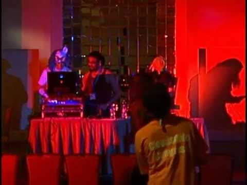 DJ Hollowpoint at Cloudsdale Congress 2013