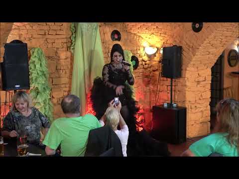 Lucie Bílá - Vokurky - travesti Divoké kočky