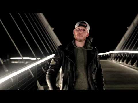 Alexander J  "Moving On"