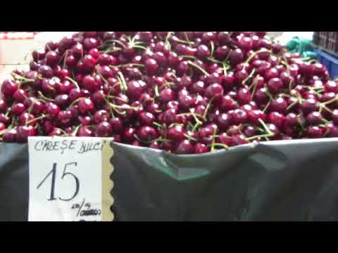 🇷🇴 2022 Oradea market, Romania