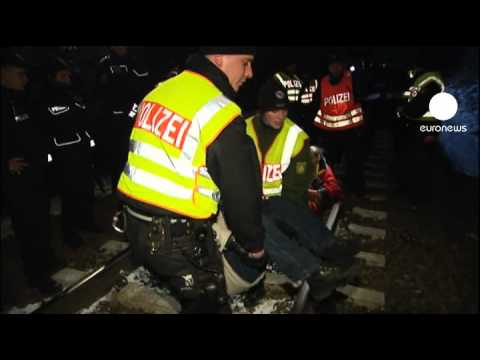 Activists try to stop German nuclear waste train