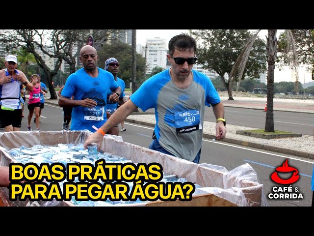 AS BOAS PRÁTICAS nos postos de hidratação. E TEM ISSO, É? | Café & Corrida #018