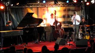 "Where is the Love" Eric Legnini Trio & Hugh Coltman at New Morning, Paris 2011 7/7