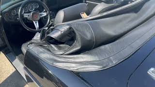 1973 MG MGB Roadster - Roof Operation