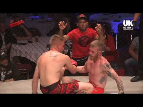 #UKFC4 - Amateur Featherweight - Daniel Cartwright vs. Reece Street