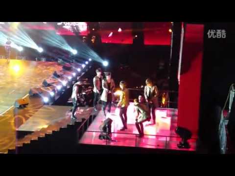 { 120821 } Cross Gene @ Asian Wave