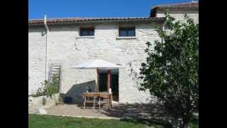 preview picture of video 'Le Noisetier self catering cottage, Poitou Charentes, France'