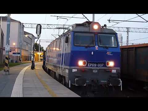 EP09 037 z IC 14008/110 Silesia odjeżdża z Rybnika