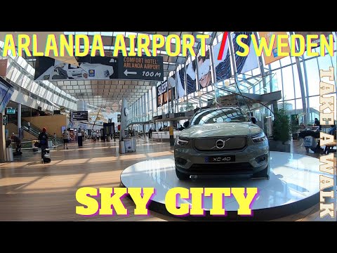 Aeroporto de Arlanda, Estocolmo, Suécia. Visite a cidade Sky, onde você pode ir antes do check-in.