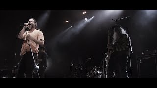 Reef &quot;Place Your Hands&quot; (Live from Hammersmith) - from the album &quot;In Motion&quot; (Live from Hammersmith)