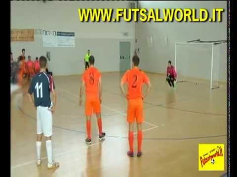 23/11/14 Vimercatese Oreno - Real Cornaredo . . . Under  21 , calcio a 5 / futsal