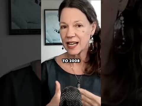 Eclipses! A Coming Recession? #lunaticastrology #shortvideo