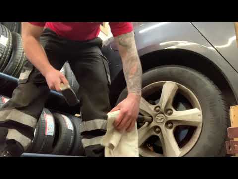 How To Remove a Ford Locking Wheel Nut DYNOMEC   Freeway Mobile Tyres